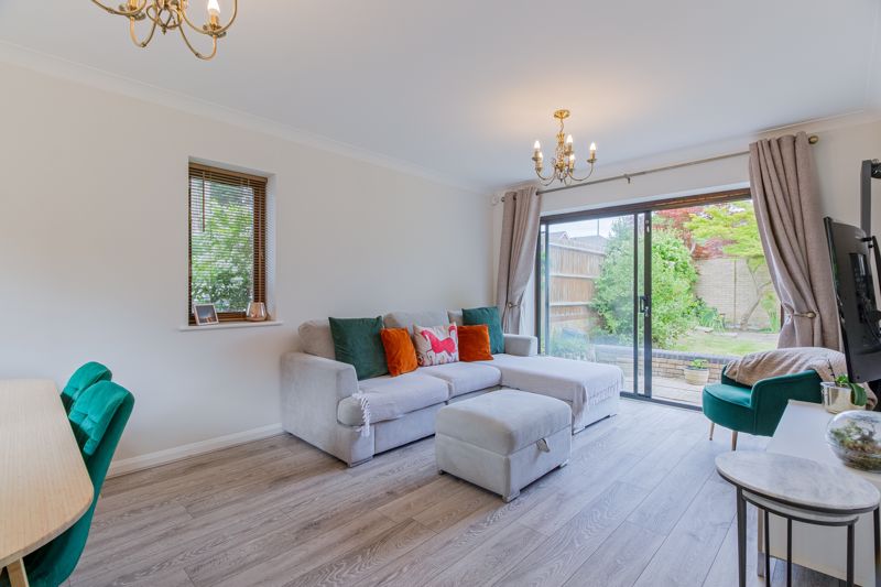 Living Room- click for photo gallery